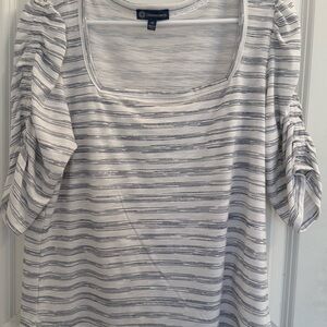 Democracy Women's Short Sleeve Striped Top -Navy and White